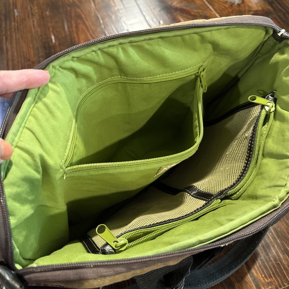 Fossil Multicolor Key-Per Floral Quilted Laptop Work Bag Padded Crossbody Handle - Picture 9 of 13